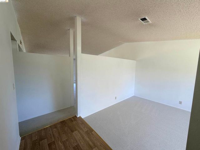 119 Clear Creek Ct, Martinez, CA 94553