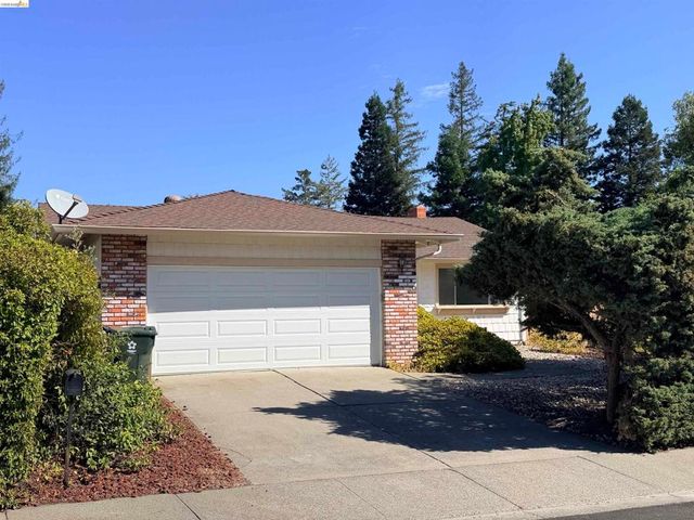 119 Clear Creek Ct, Martinez, CA 94553