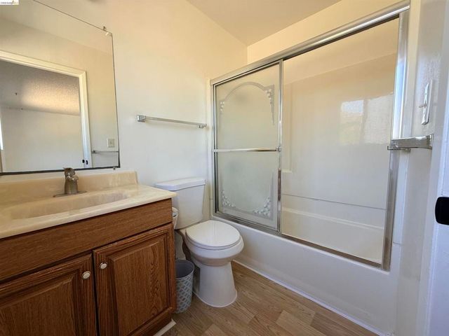 119 Clear Creek Ct, Martinez, CA 94553