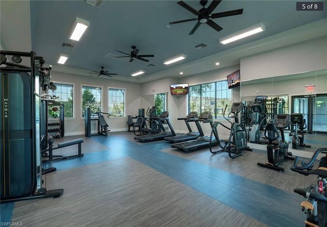 2555 Seychelles DR 402, Naples, FL 34112