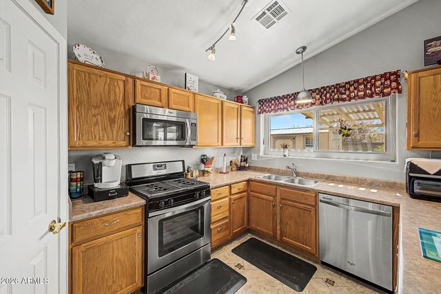 9255 E ELLIS Street, Mesa, AZ 85207
