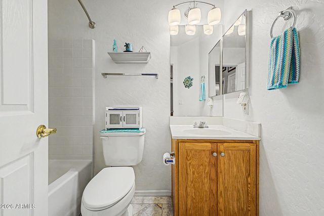 9255 E ELLIS Street, Mesa, AZ 85207