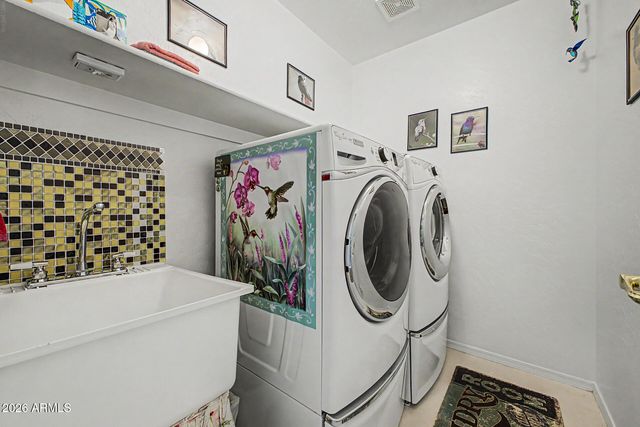 9255 E ELLIS Street, Mesa, AZ 85207