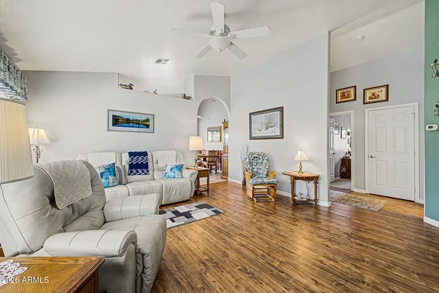 9255 E ELLIS Street, Mesa, AZ 85207