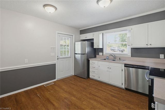 117 Peachtree Lane, King, NC 27021