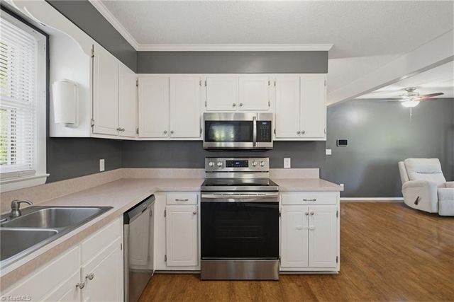 117 Peachtree Lane, King, NC 27021