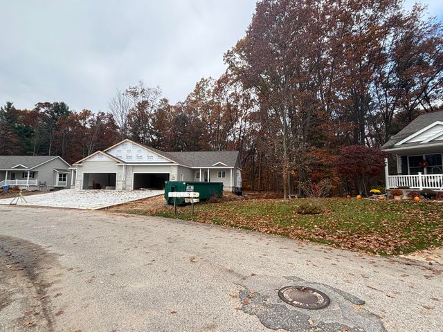 1515 W Addison Way, Laketon Twp, MI 49445