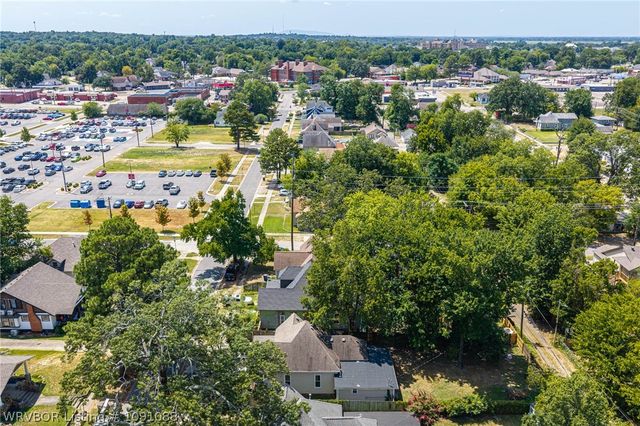 411 N 21St Street, Fort Smith, AR 72901