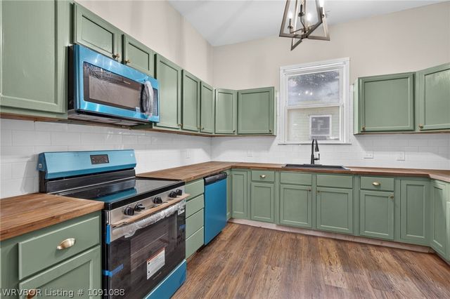 411 N 21St Street, Fort Smith, AR 72901