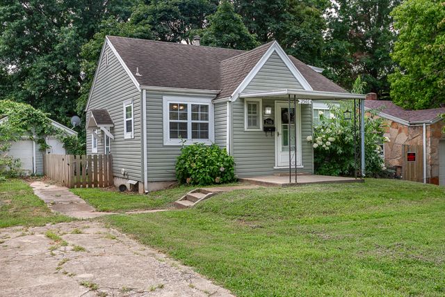 2546 West Walnut Street, Springfield, MO 65806