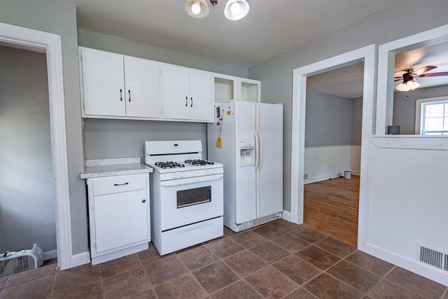 2546 West Walnut Street, Springfield, MO 65806