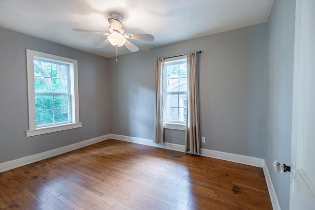 2546 West Walnut Street, Springfield, MO 65806