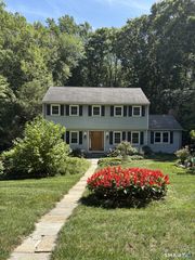 20 Godman Road, Madison, CT 06443