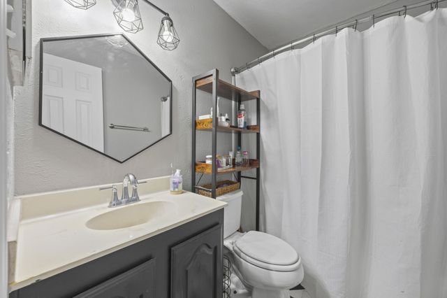 25 Brewster Court, Allen, TX 75002
