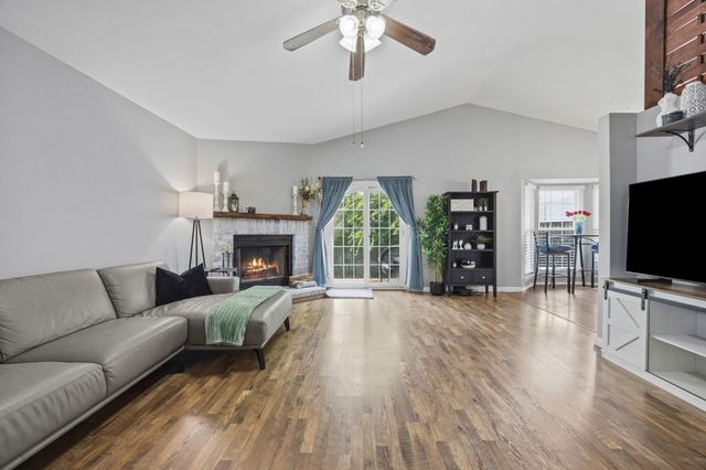 25 Brewster Court, Allen, TX 75002