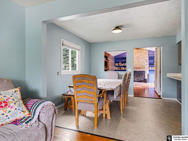 401 Garden Avenue, Bellevue, NE 68005