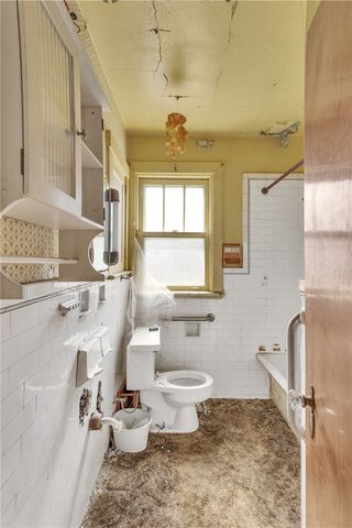 1541 Marie St, Wilkinsburg, PA 15221