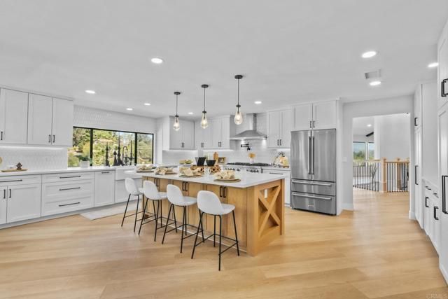 1051 Via Rancho Parkway, Escondido, CA 92029