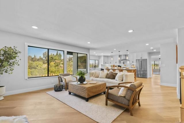 1051 Via Rancho Parkway, Escondido, CA 92029