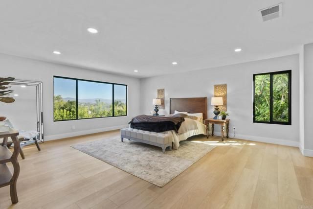 1051 Via Rancho Parkway, Escondido, CA 92029