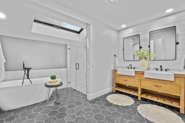 1051 Via Rancho Parkway, Escondido, CA 92029