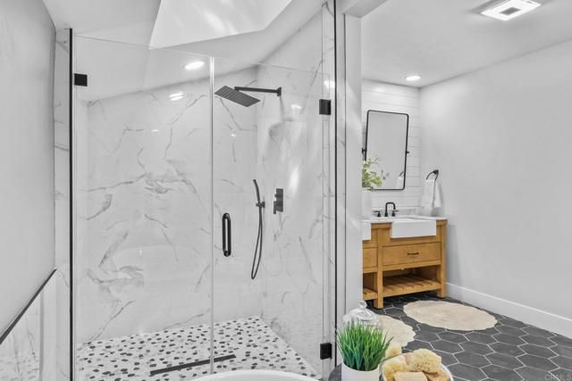 1051 Via Rancho Parkway, Escondido, CA 92029