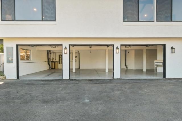 1051 Via Rancho Parkway, Escondido, CA 92029