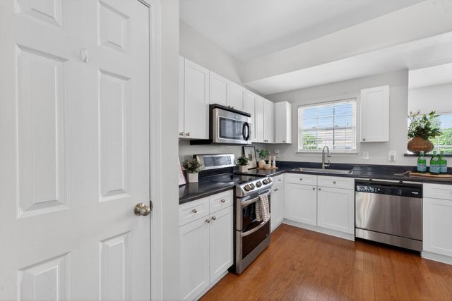 89 Villa Way, Hendersonville, TN 37075