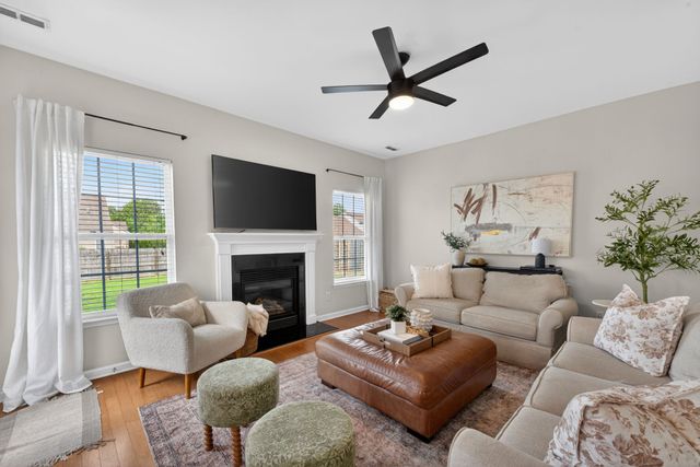 89 Villa Way, Hendersonville, TN 37075