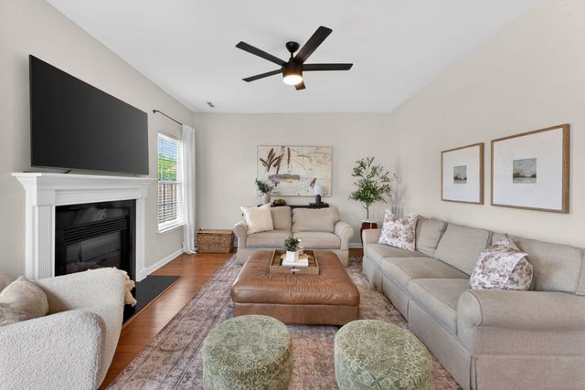 89 Villa Way, Hendersonville, TN 37075