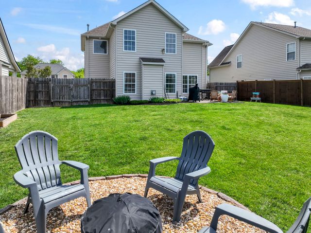 89 Villa Way, Hendersonville, TN 37075