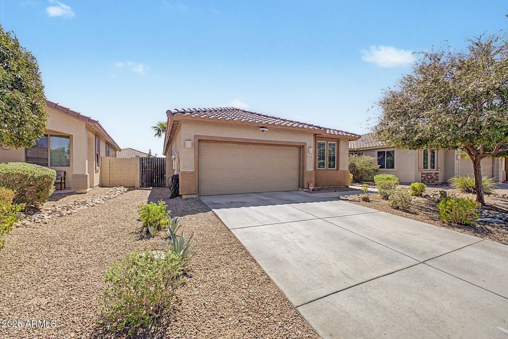 11713 W ACAPULCO Lane, El Mirage, AZ 85335 — photo 5