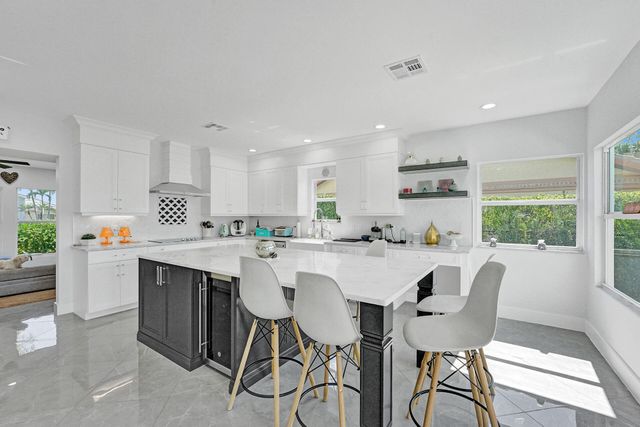 21 Marlwood Lane, Palm Beach Gardens, FL 33418