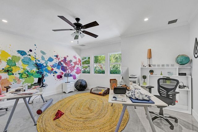 21 Marlwood Lane, Palm Beach Gardens, FL 33418