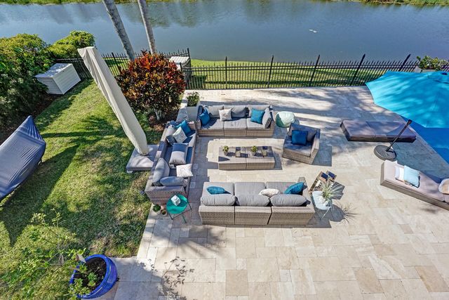 21 Marlwood Lane, Palm Beach Gardens, FL 33418
