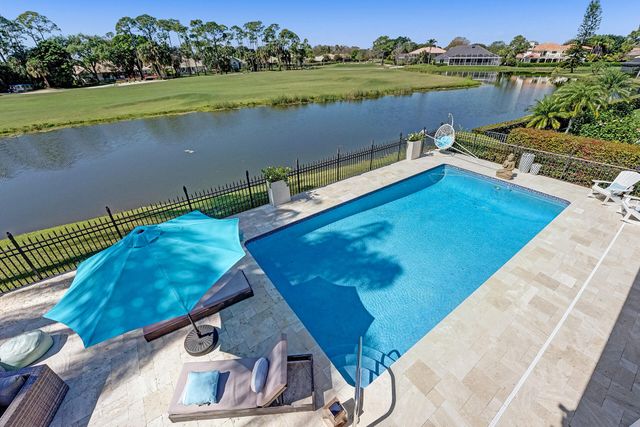 21 Marlwood Lane, Palm Beach Gardens, FL 33418