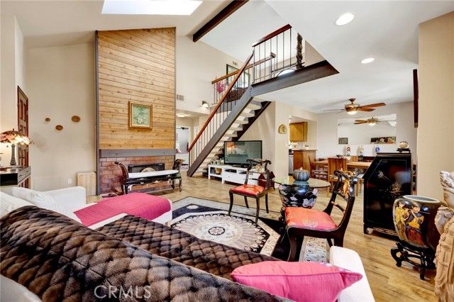 456 E San Jose Avenue B, Burbank, CA 91501