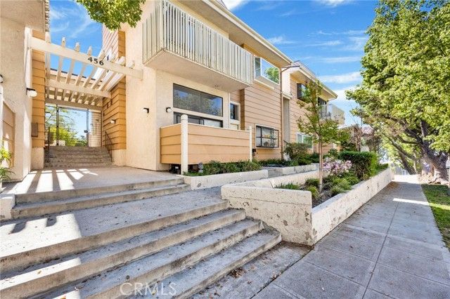 456 E San Jose Avenue B, Burbank, CA 91501