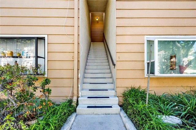 456 E San Jose Avenue B, Burbank, CA 91501