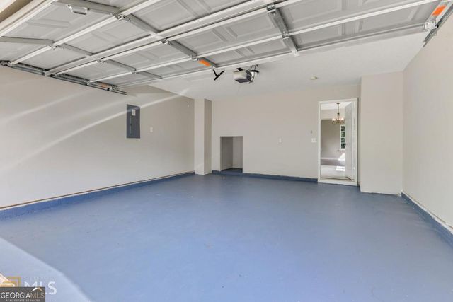 635 Sable View Lane, Atlanta, GA 30349