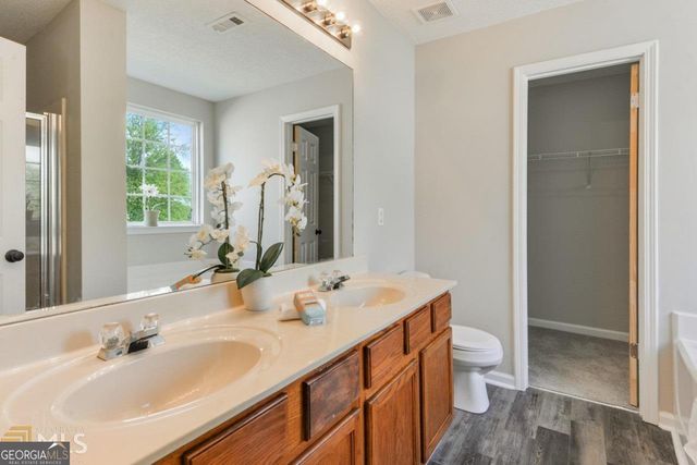 635 Sable View Lane, Atlanta, GA 30349