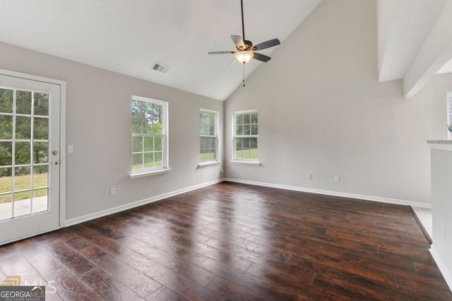 635 Sable View Lane, Atlanta, GA 30349