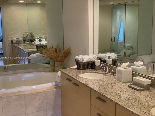 1830 S Ocean Dr 4608, Hallandale Beach, FL 33009