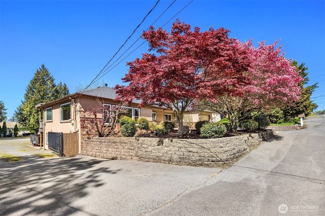 1161 Aberdeen Avenue NE, Renton, WA 98056