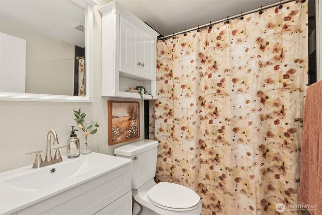 1161 Aberdeen Avenue NE, Renton, WA 98056