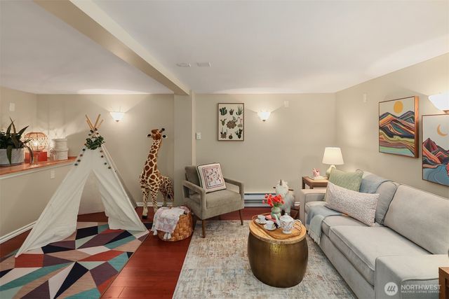 1161 Aberdeen Avenue NE, Renton, WA 98056