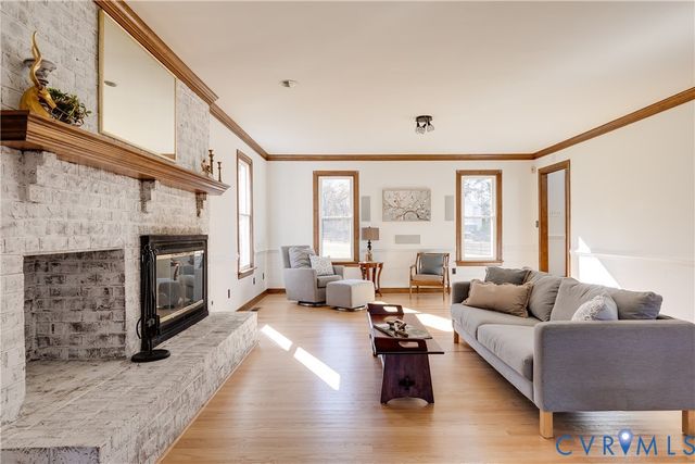 7493 Hidden Lake Cir, Mechanicsville, VA 23111