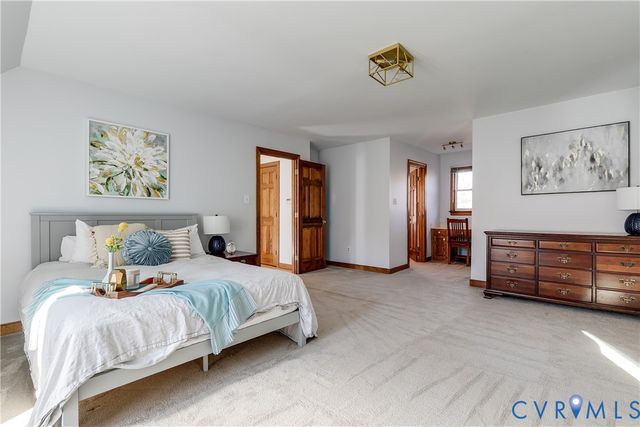 7493 Hidden Lake Cir, Mechanicsville, VA 23111