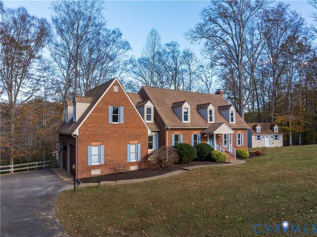 7493 Hidden Lake Cir, Mechanicsville, VA 23111