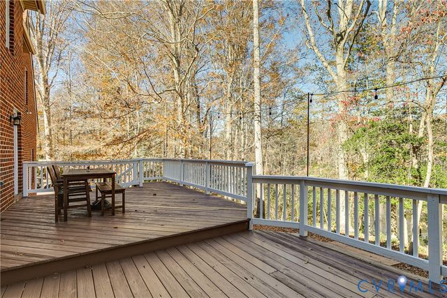 7493 Hidden Lake Cir, Mechanicsville, VA 23111